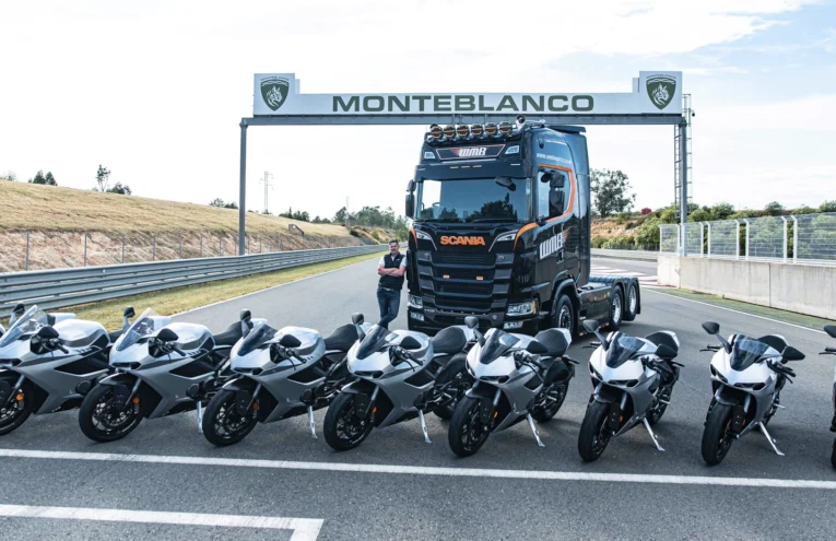 Press launch of the Norton Manx R at Monteblanco - Seville