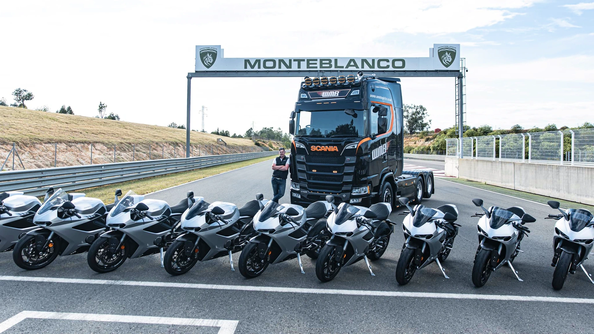 Press launch of the Norton Manx R at Monteblanco - Seville